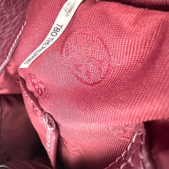 Tory Burch Britten Double Zip Doctor's Bag Dark Cherry Leather Gold Hardware - Picture 10 of 10